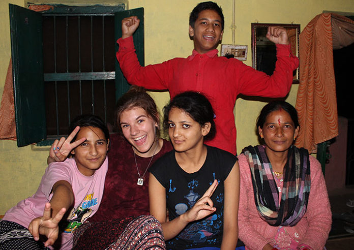 FHN_HS_Ella_India_2